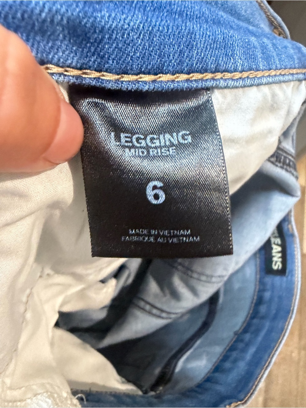 Express Light Blue Ripped Skinny Jeans - Picture 3 of 3